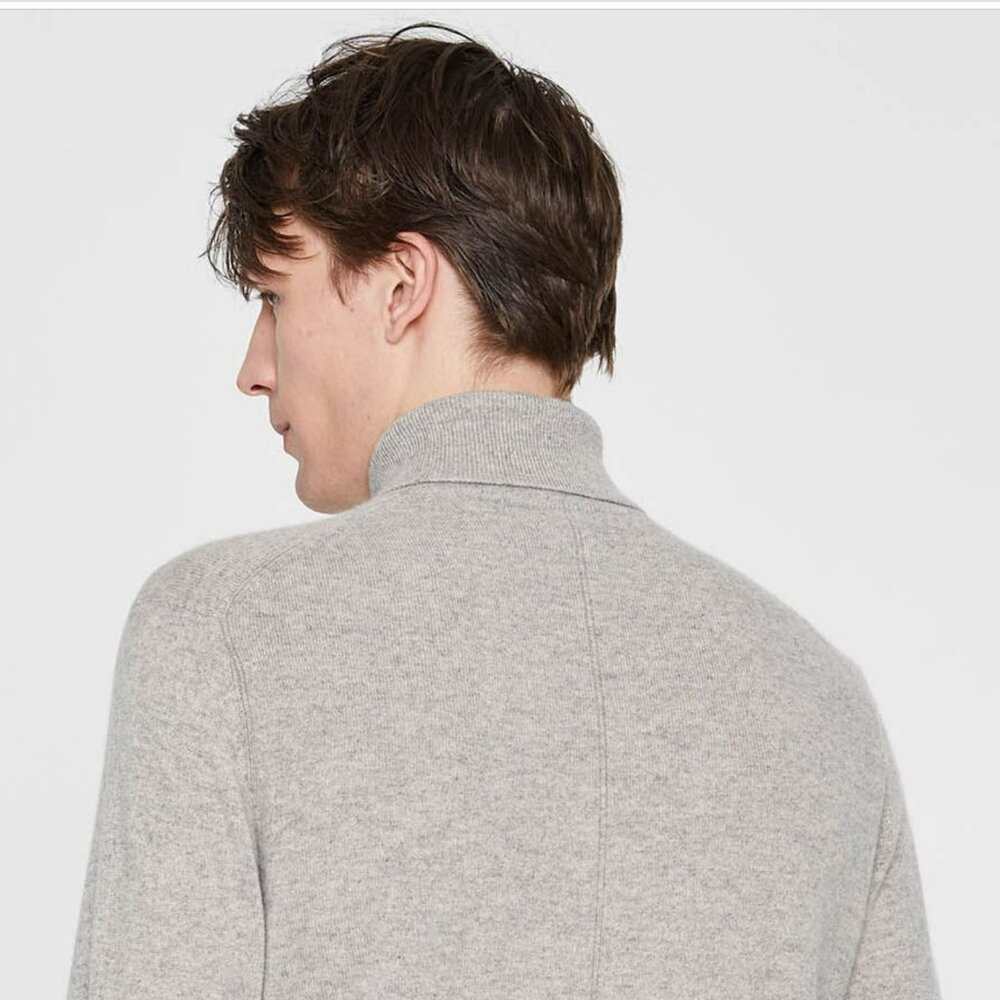 Club Monaco Cashmere Pullover unisex styling size LARGE